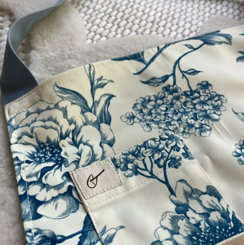 The Winter Blue Floral Apron - CROSS-BACK