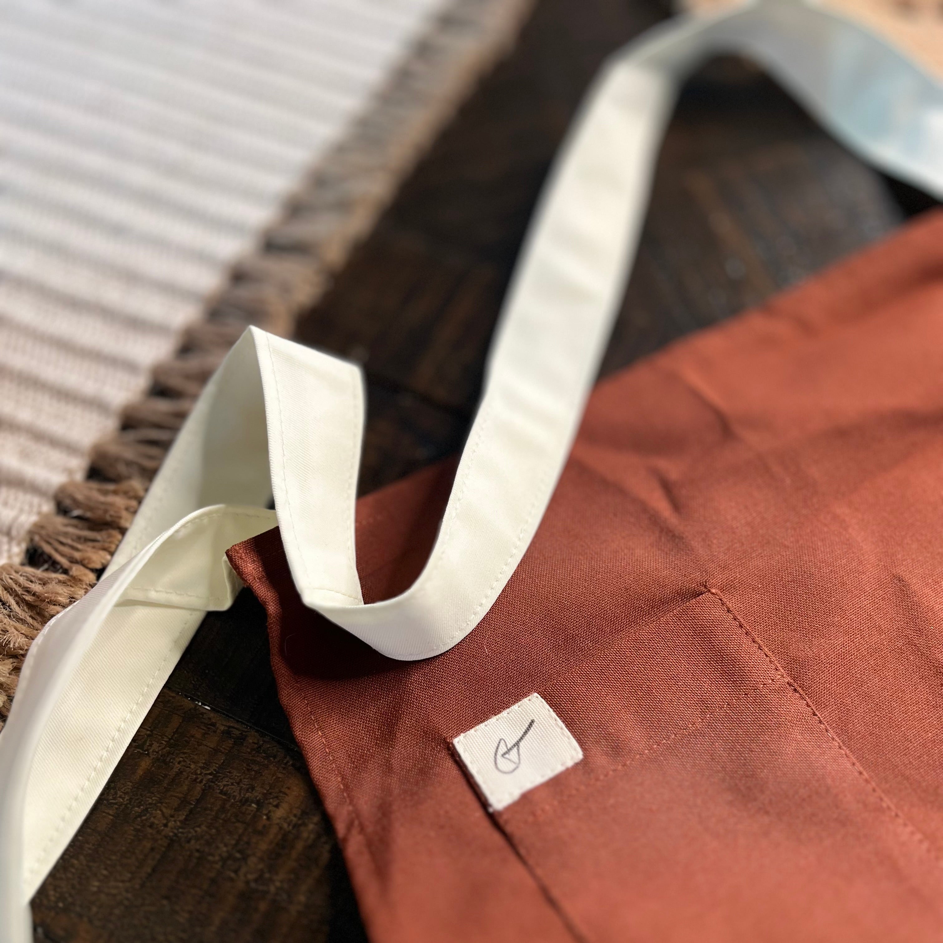 Brown & Cream Apron - CLASSIC ADJUSTABLE NECK STRAP